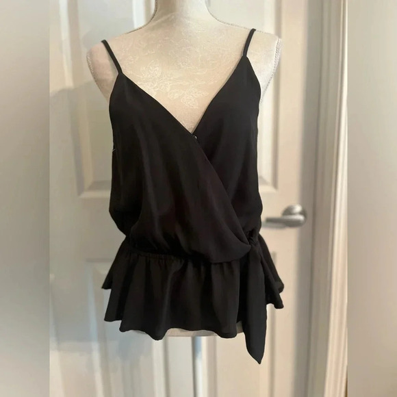 SHE + SKY Black Scoop‎ Neck Sleeveless Layered Tiered Tank Top - M. NWT - Picture 2 of 13